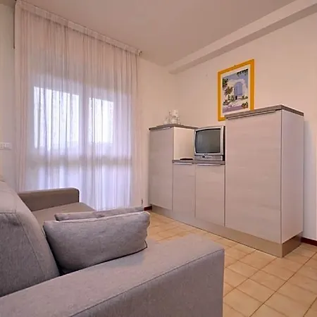 Gracious Flat With A Big Terrace In فندق 3*